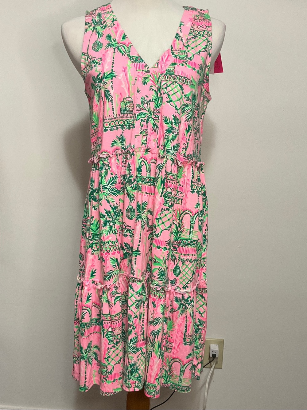 Lilly Pulitzer Pink and Green Sleeveless V-Neck Tiered Midi Dress Size M